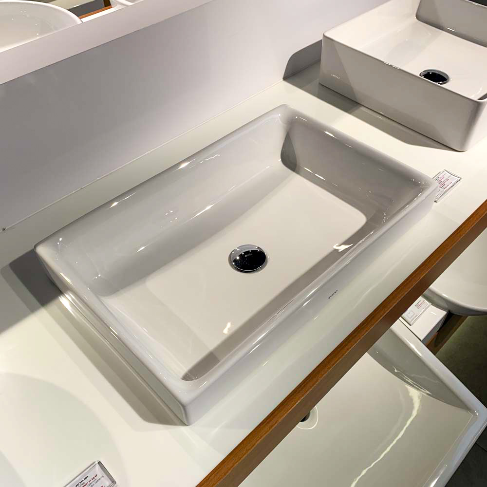 Chậu rửa lavabo đặt bàn TOTO L1716