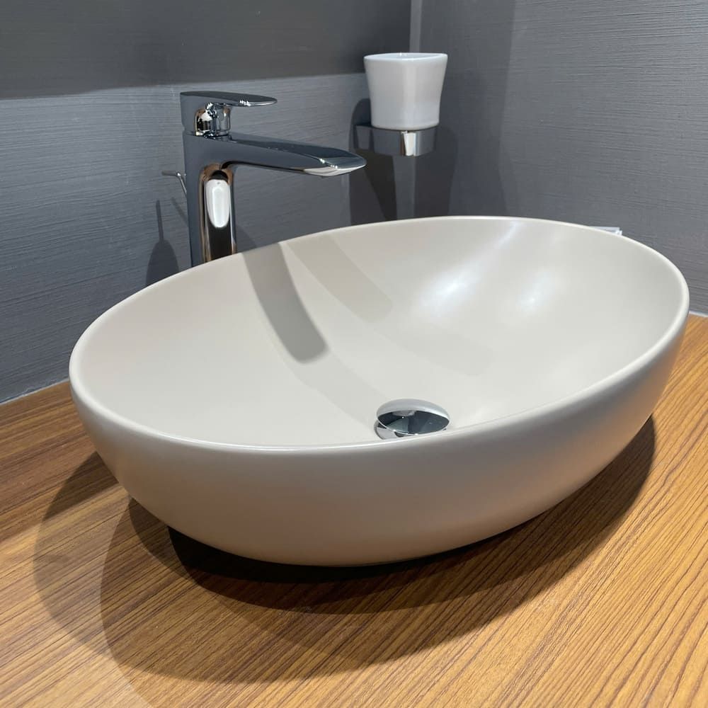 Chậu rửa lavabo đặt bàn TOTO LT1705#MBE (LT1705MBE) màu be mờ