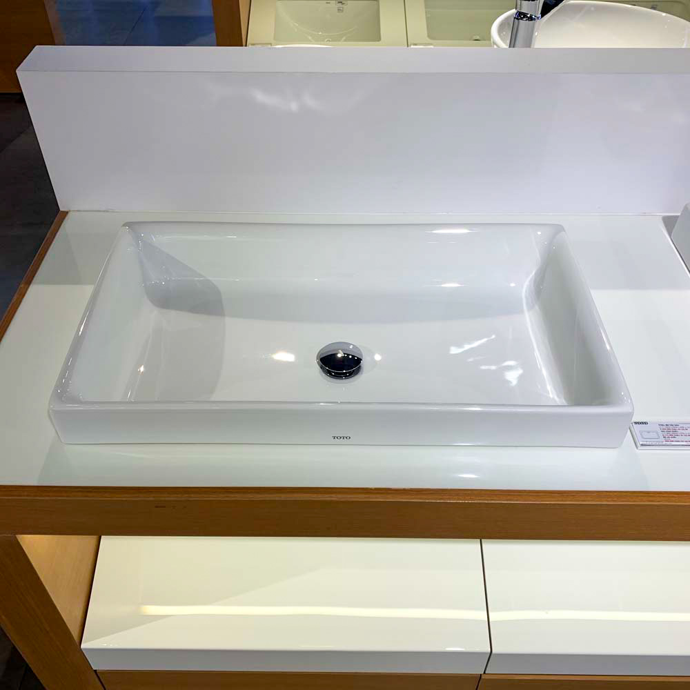 Chậu rửa lavabo đặt bàn TOTO LT1717
