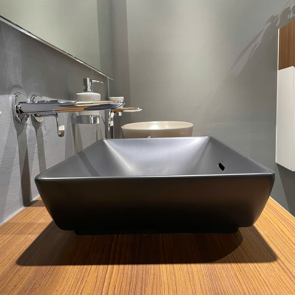 Chậu rửa lavabo đặt bàn TOTO LT1735#MBL (LT1735MBL) màu đen mờ