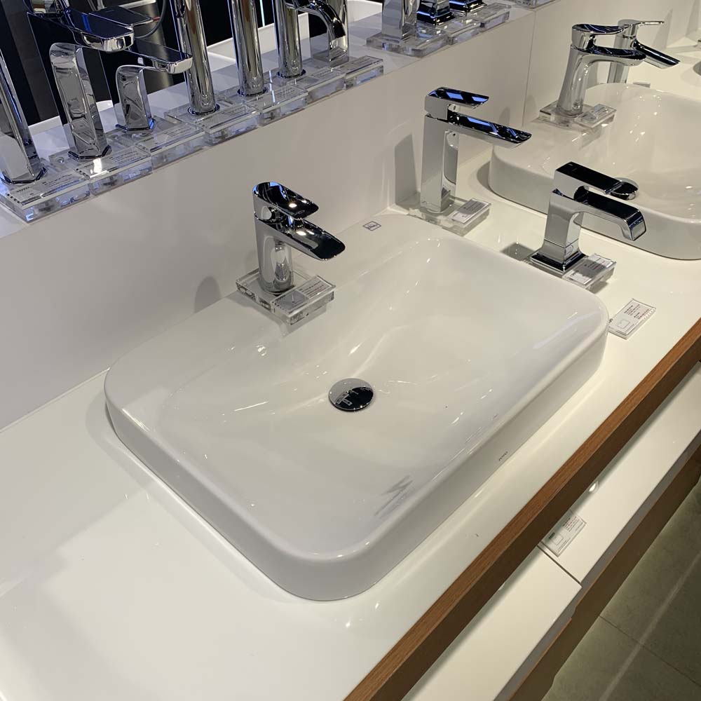 Chậu rửa lavabo đặt bàn TOTO LT5616C