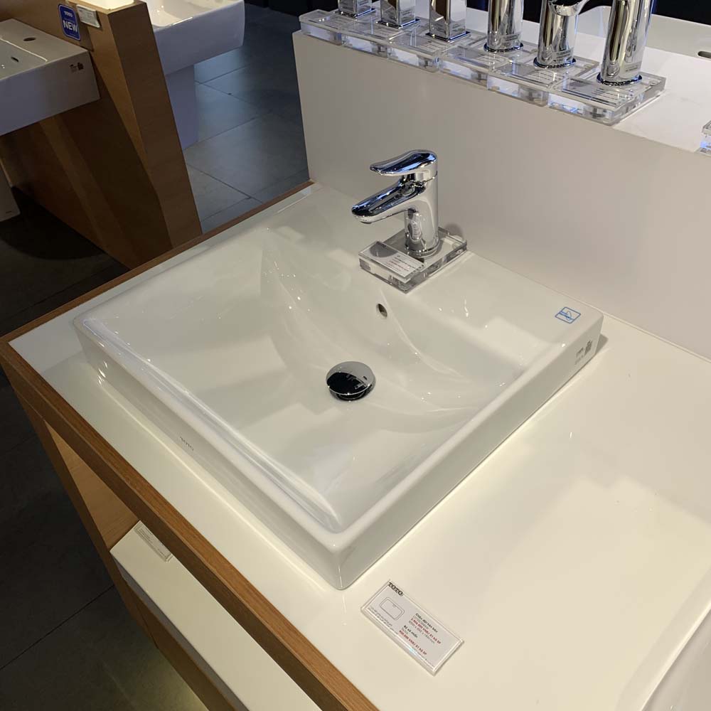 Chậu rửa lavabo đặt bàn TOTO LT710CSR