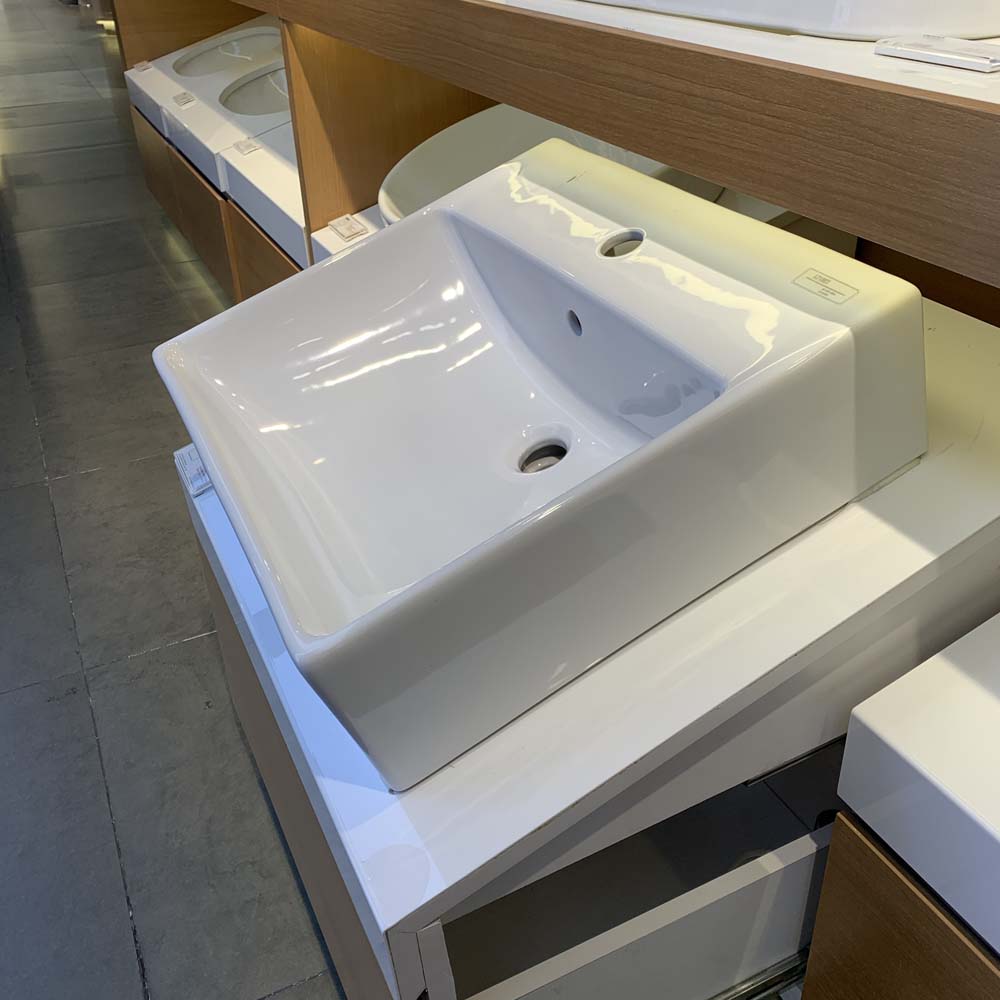 Chậu rửa lavabo đặt bàn TOTO LT710CTR