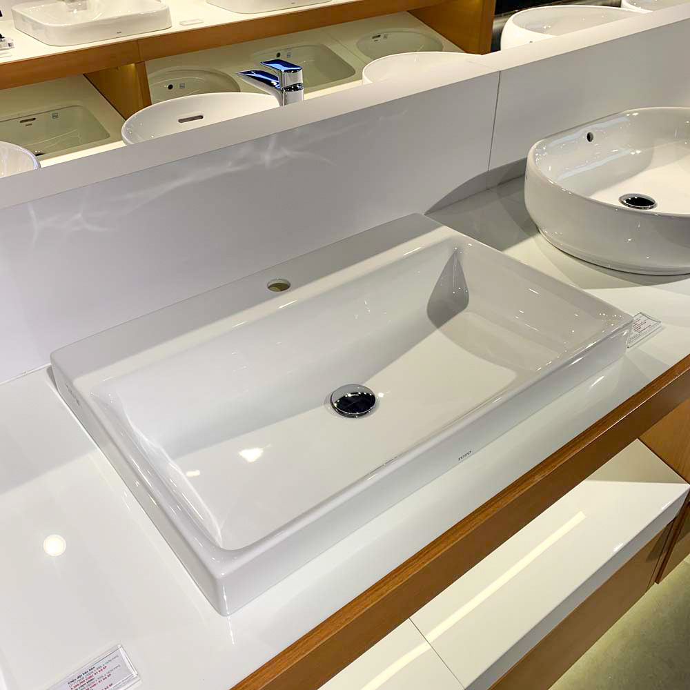 Chậu rửa lavabo đặt bàn TOTO LW1617C