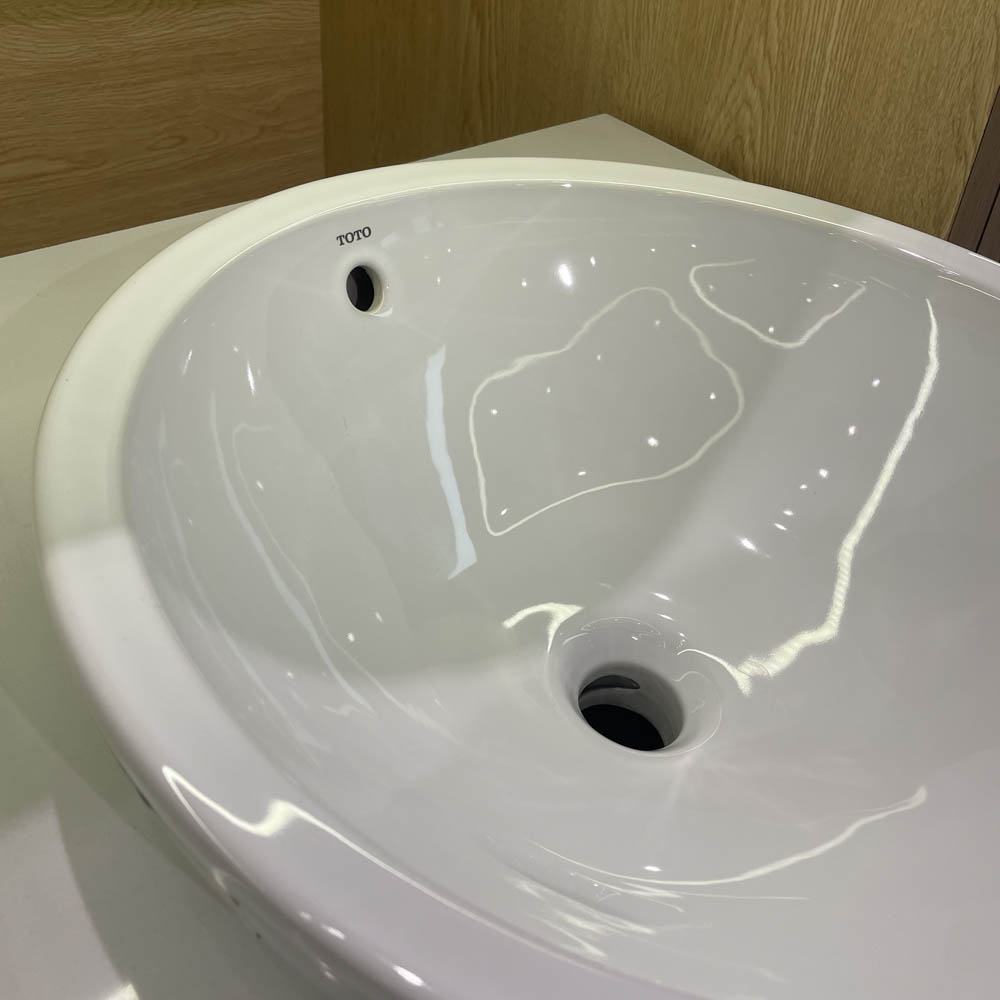 Chậu rửa lavabo đặt bàn TOTO LW526NJU