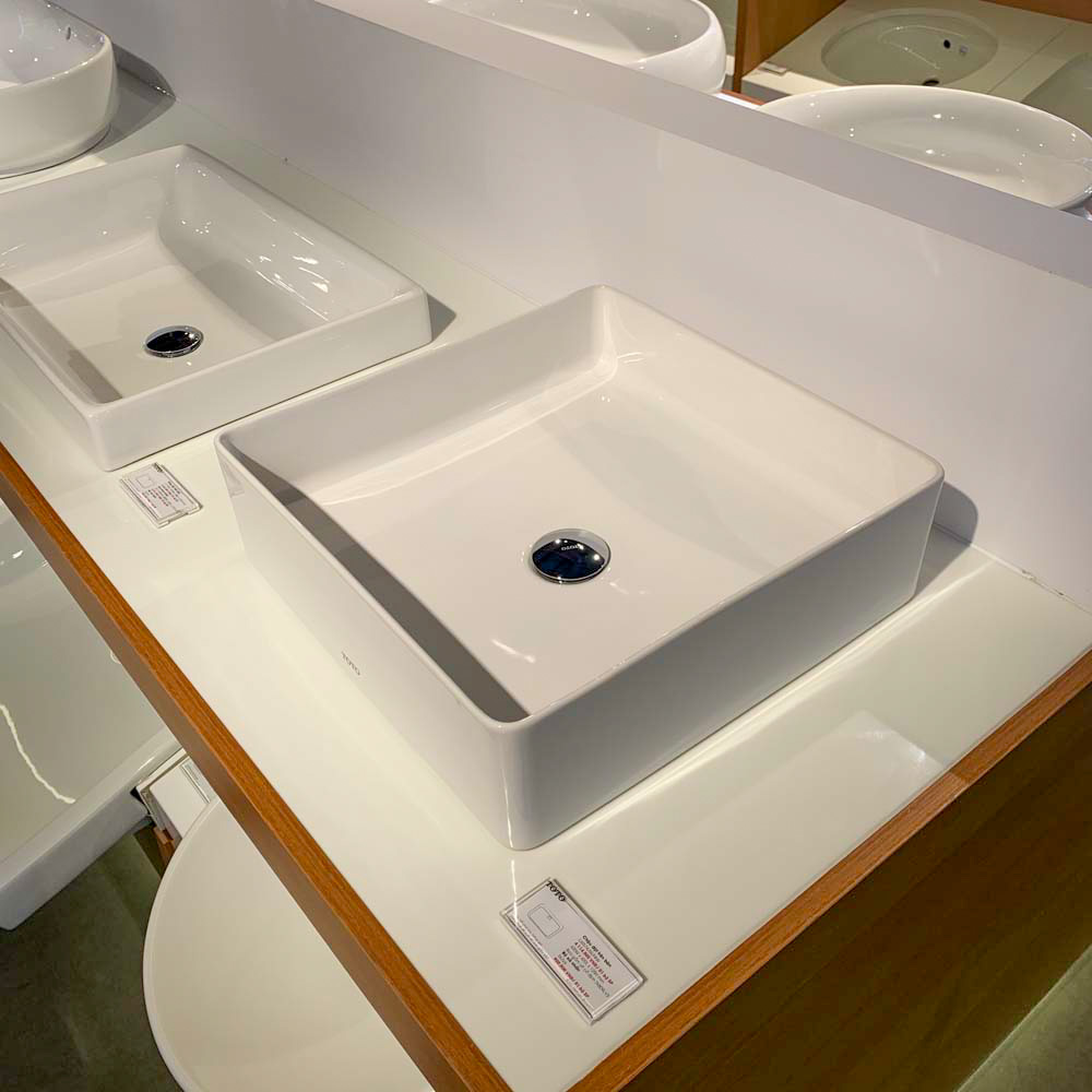 Chậu rửa lavabo đặt bàn TOTO LW574JWF