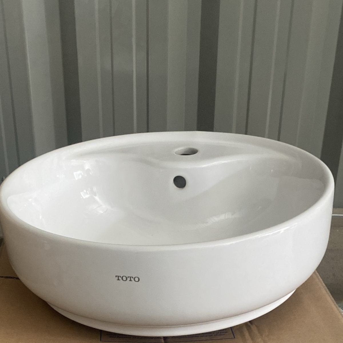 Chậu rửa lavabo đặt bàn TOTO LW893CJW/F
