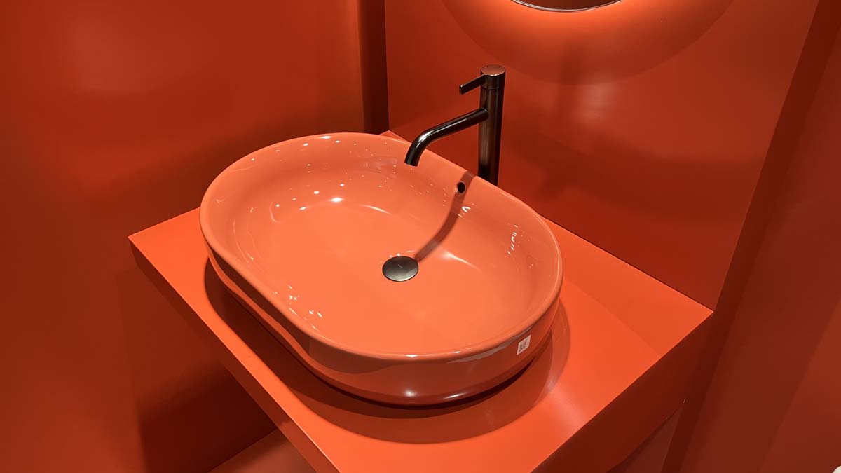 Chậu rửa lavabo đặt bàn TOTO LW896JW/F#SCR (LW896JWFSCR) màu đỏ