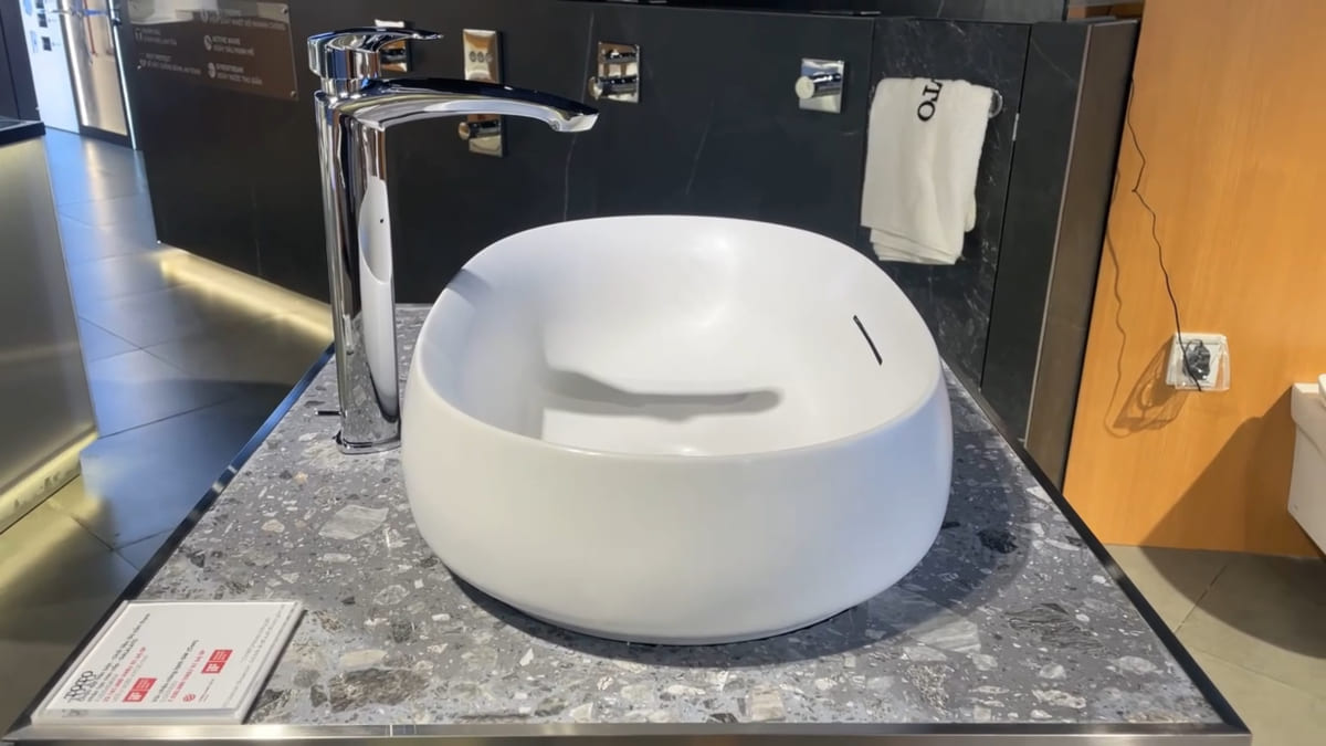 Chậu lavabo đặt bàn Galalato TOTO PJS05WE#MW (PJS05WEMW) trắng mờ