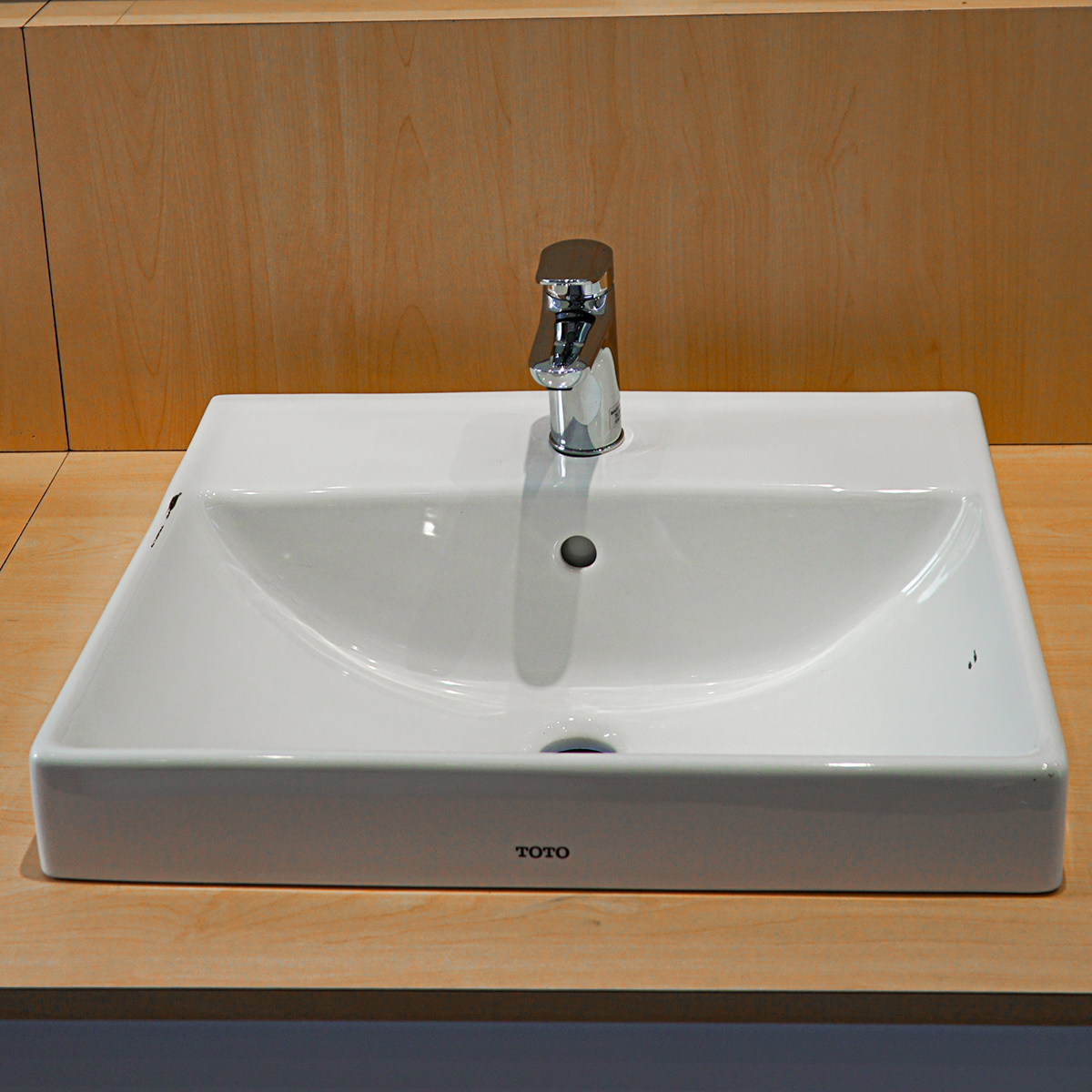 Chậu rửa lavabo đặt bàn TOTO LT710CSR