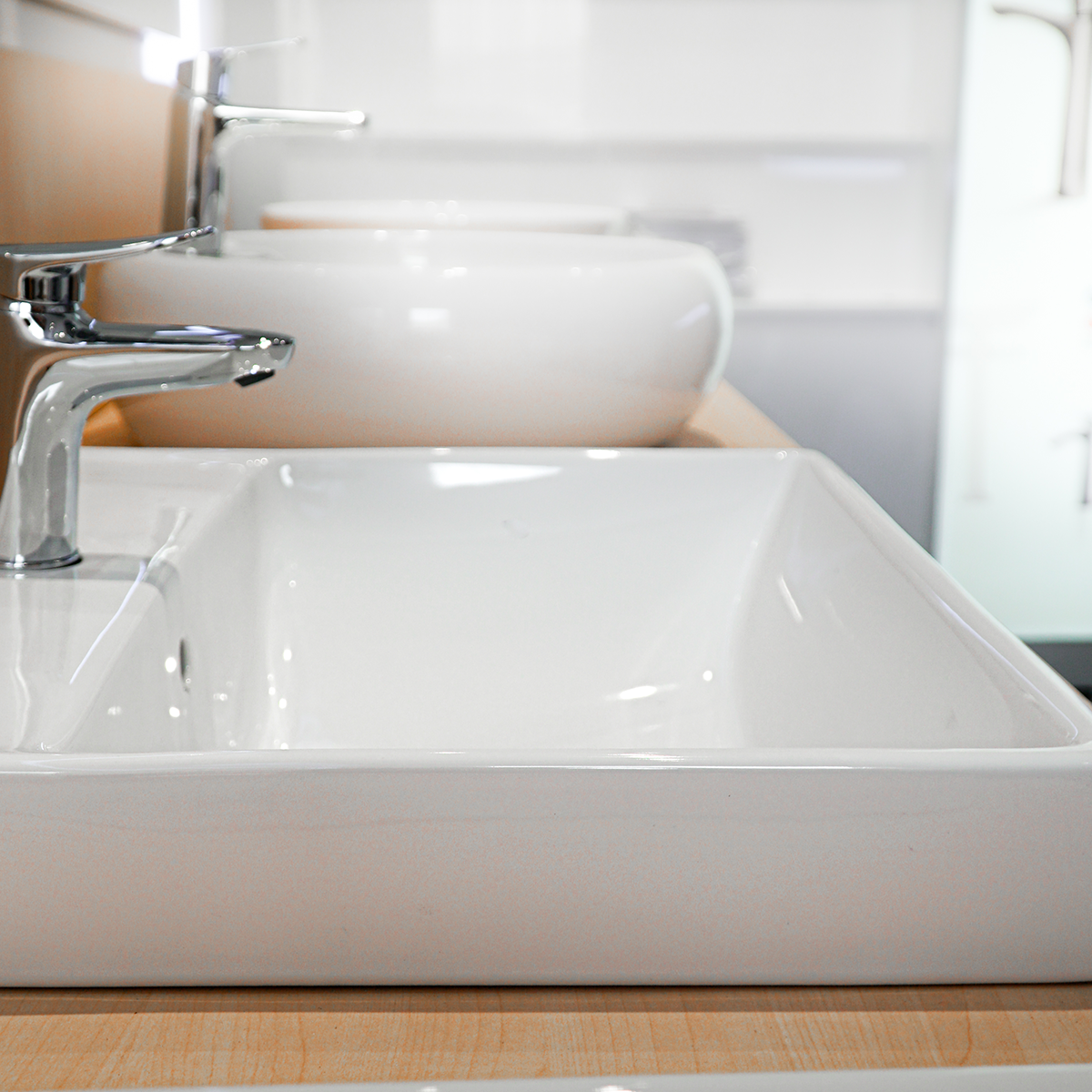 Chậu rửa lavabo đặt bàn TOTO LT710CSR