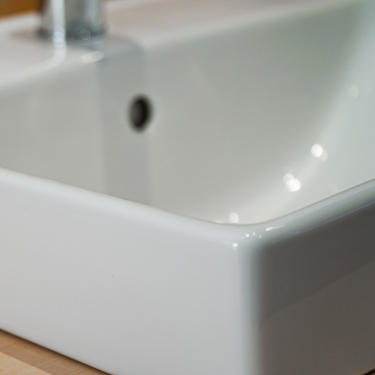 Chậu rửa lavabo đặt bàn TOTO LT710CSR