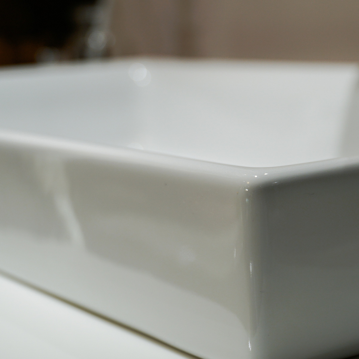 Chậu rửa lavabo đặt bàn TOTO LT1717