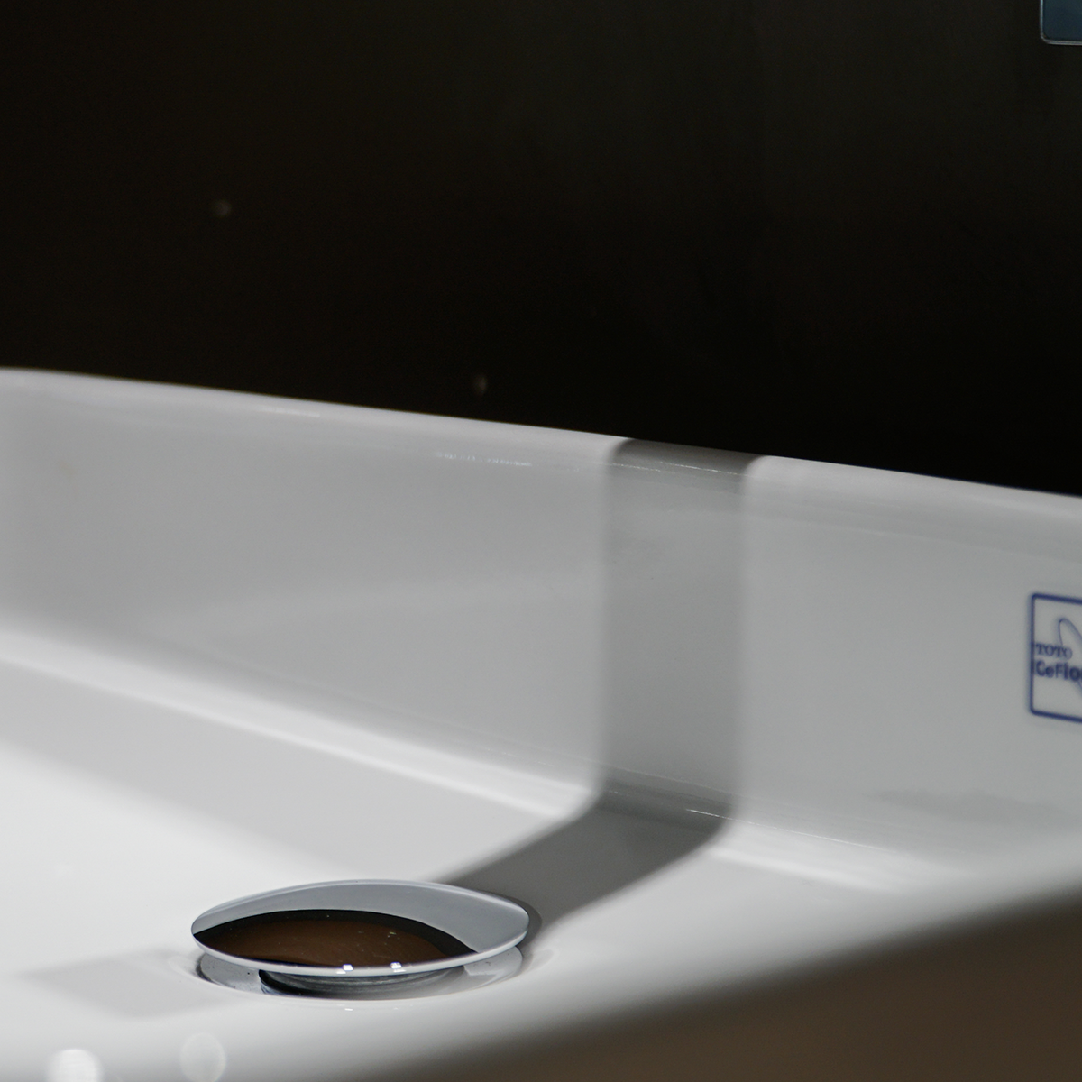 Chậu rửa lavabo đặt bàn TOTO LT952