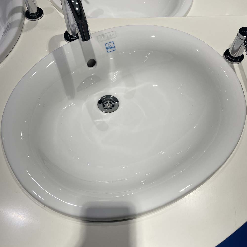 Chậu lavabo dương vành TOTO L762