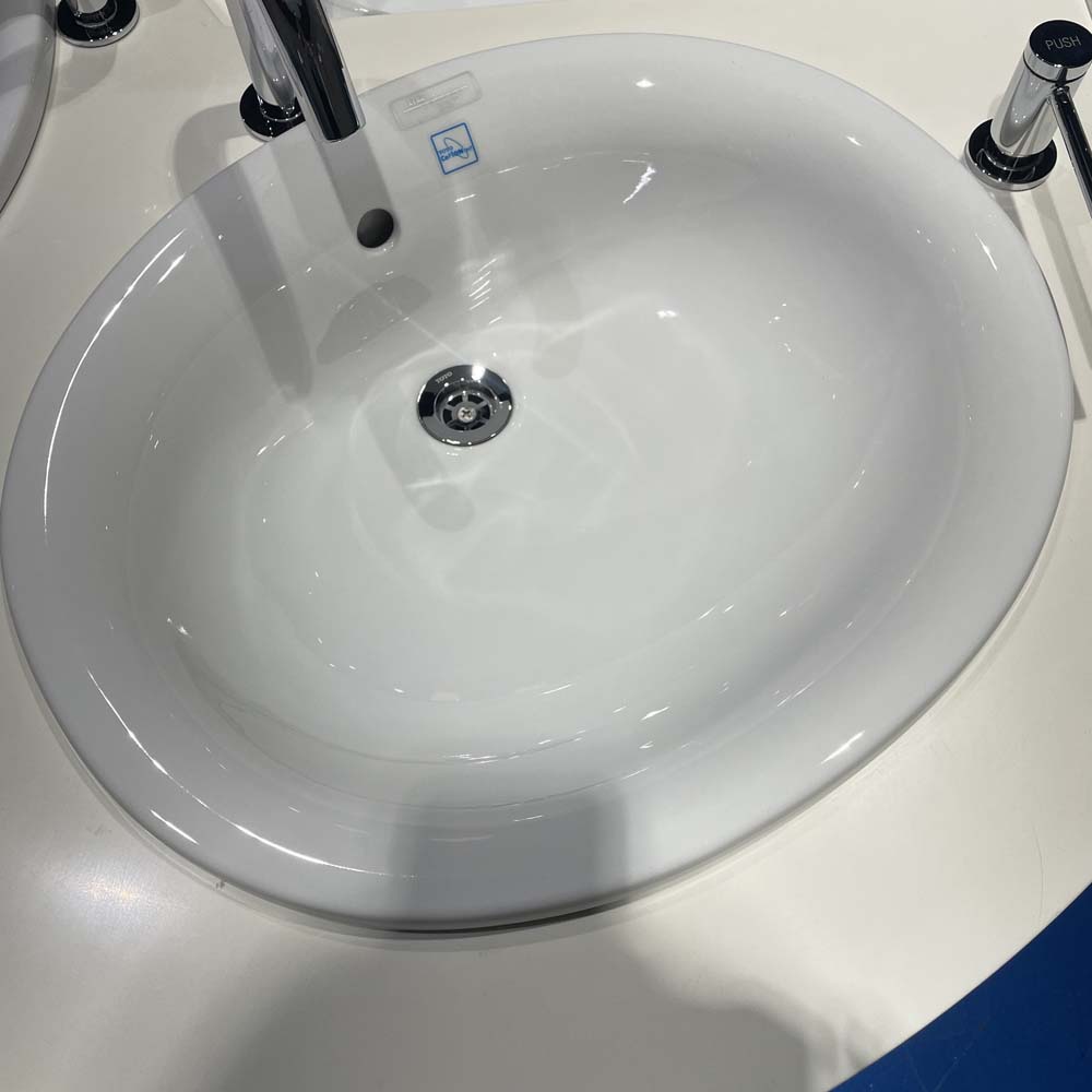 Chậu lavabo dương vành TOTO L762