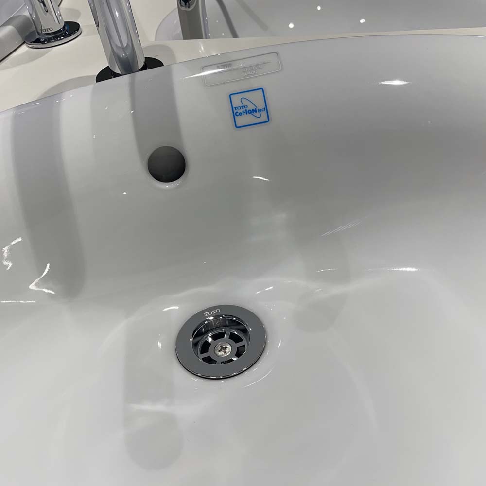 Chậu lavabo dương vành TOTO L762