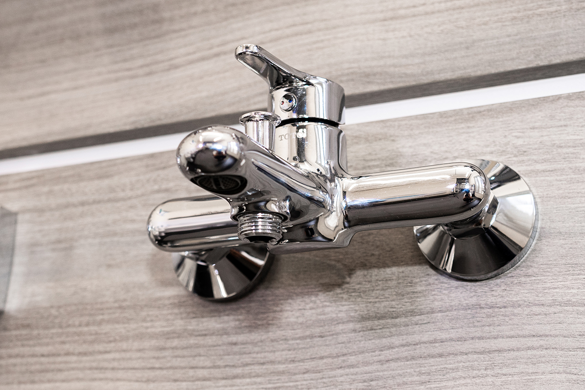 Bộ vòi sen tắm nóng lạnh TOTO TVSM104NSR