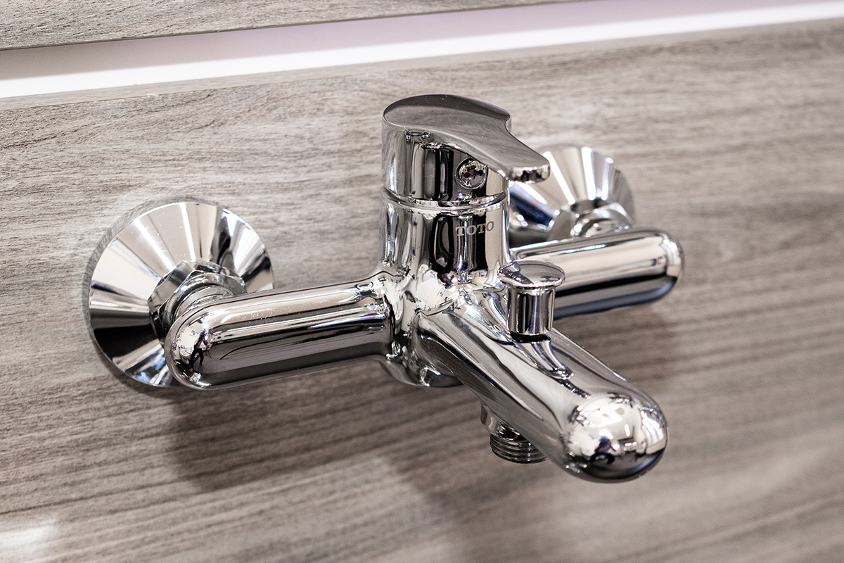 Bộ vòi sen tắm nóng lạnh TOTO TVSM104NSR