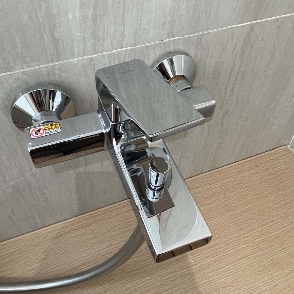 Củ sen tắm nóng lạnh GB Series TOTO TBG10302VA (TBG10302V)