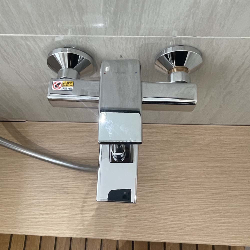 Củ sen tắm nóng lạnh GB Series TOTO TBG10302VA (TBG10302V)