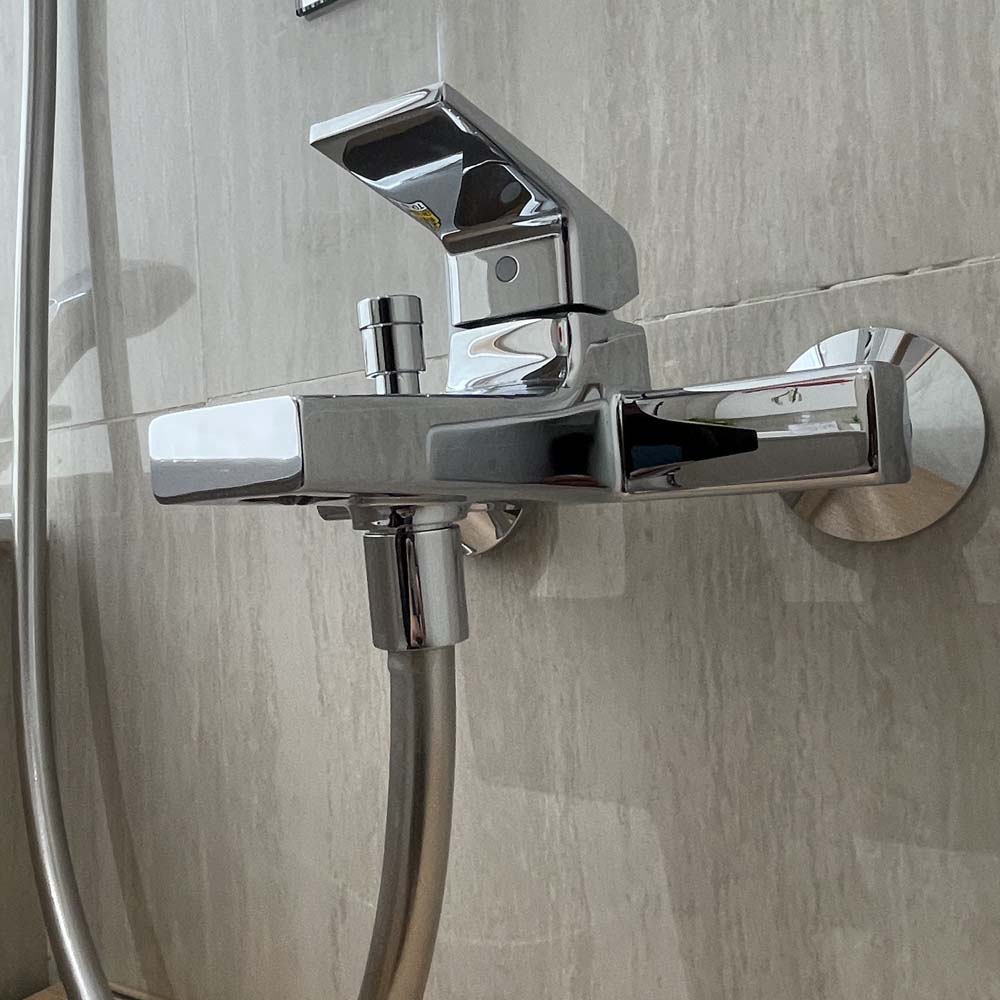 Củ sen tắm nóng lạnh GB Series TOTO TBG10302VA (TBG10302V)
