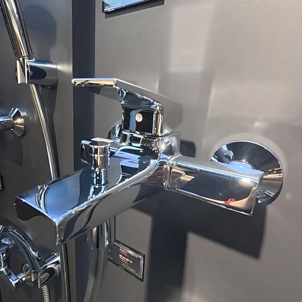 Bộ sen tắm nóng lạnh TOTO TBG10302VA TBW02005A