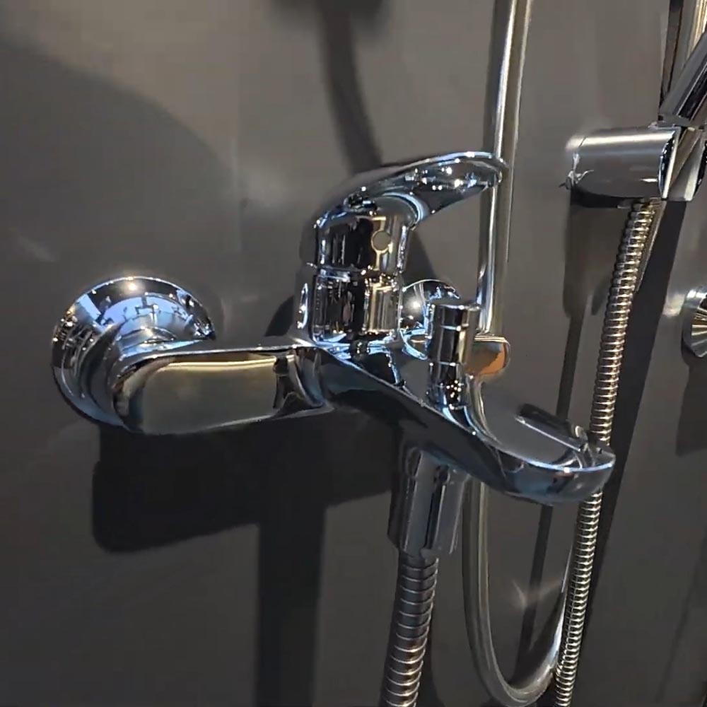 Bộ sen tắm nóng lạnh TOTO TBS03302V TBW07011A