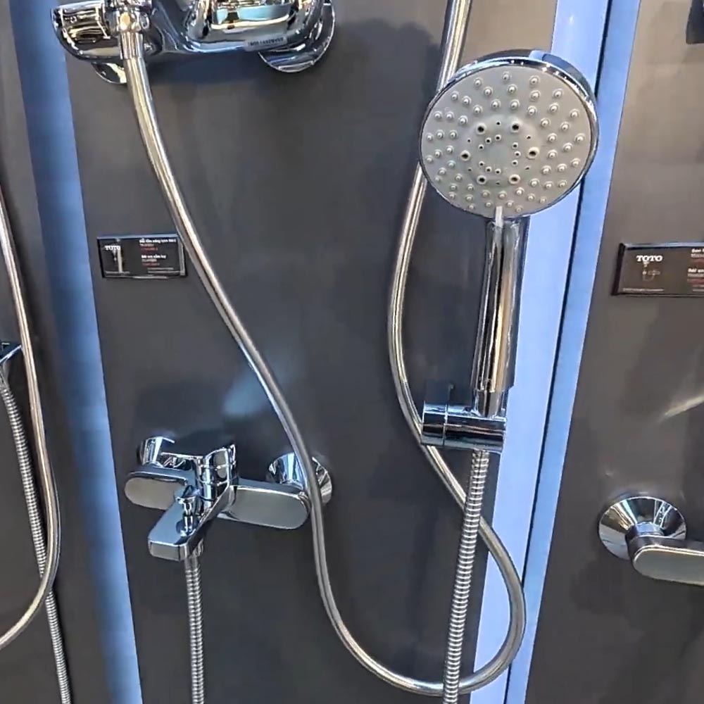 Bộ sen tắm nóng lạnh TOTO TTMR302V DGH108ZR (5 chế độ)