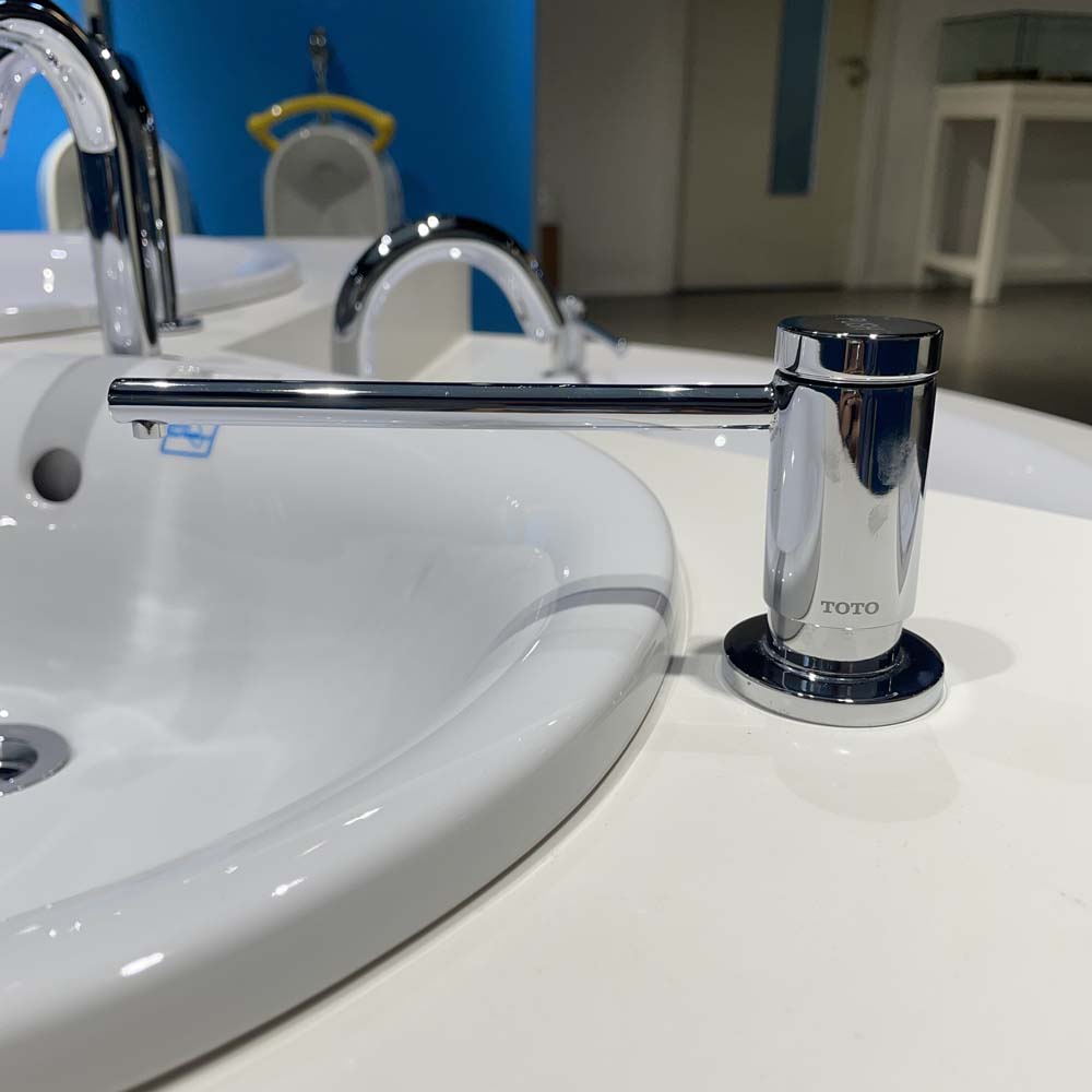 Hộp đựng xà phòng TOTO TX728AEV1Z dạng nhấn lắp trên bàn