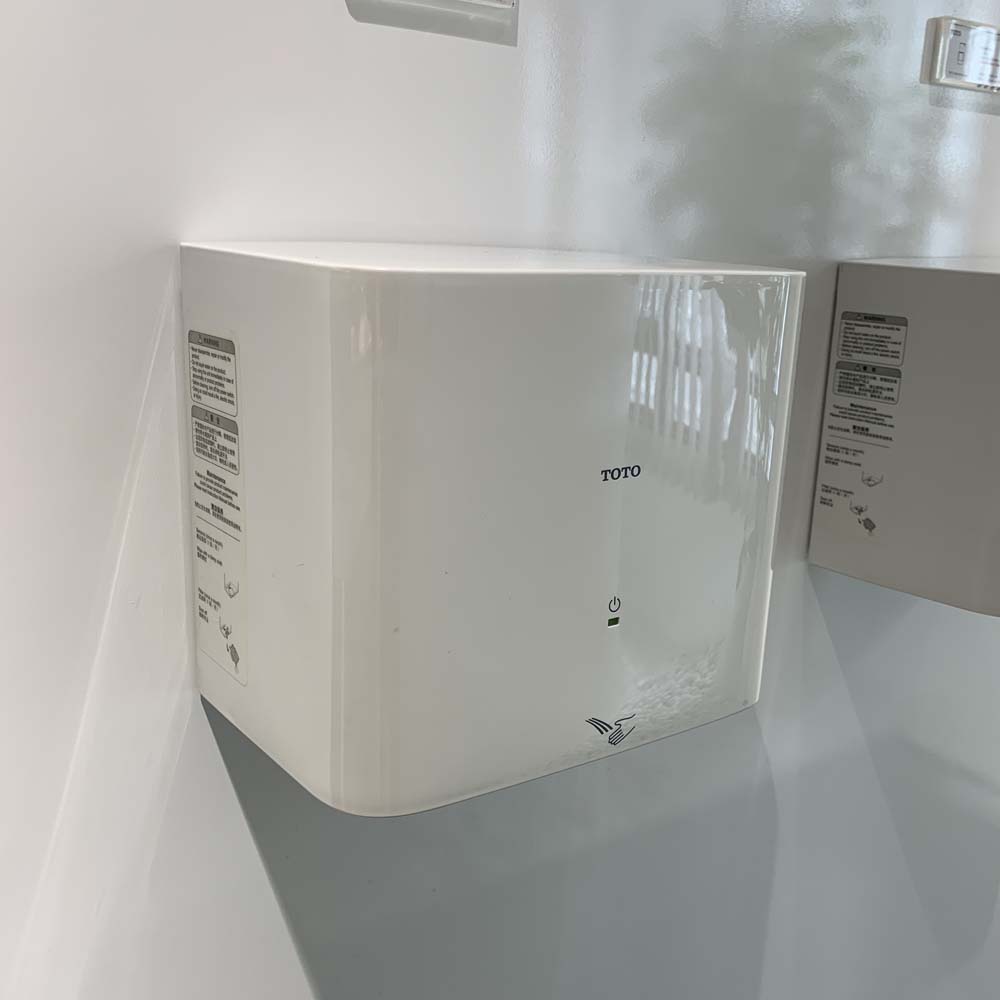 Máy sấy tay Toto TYC322WF