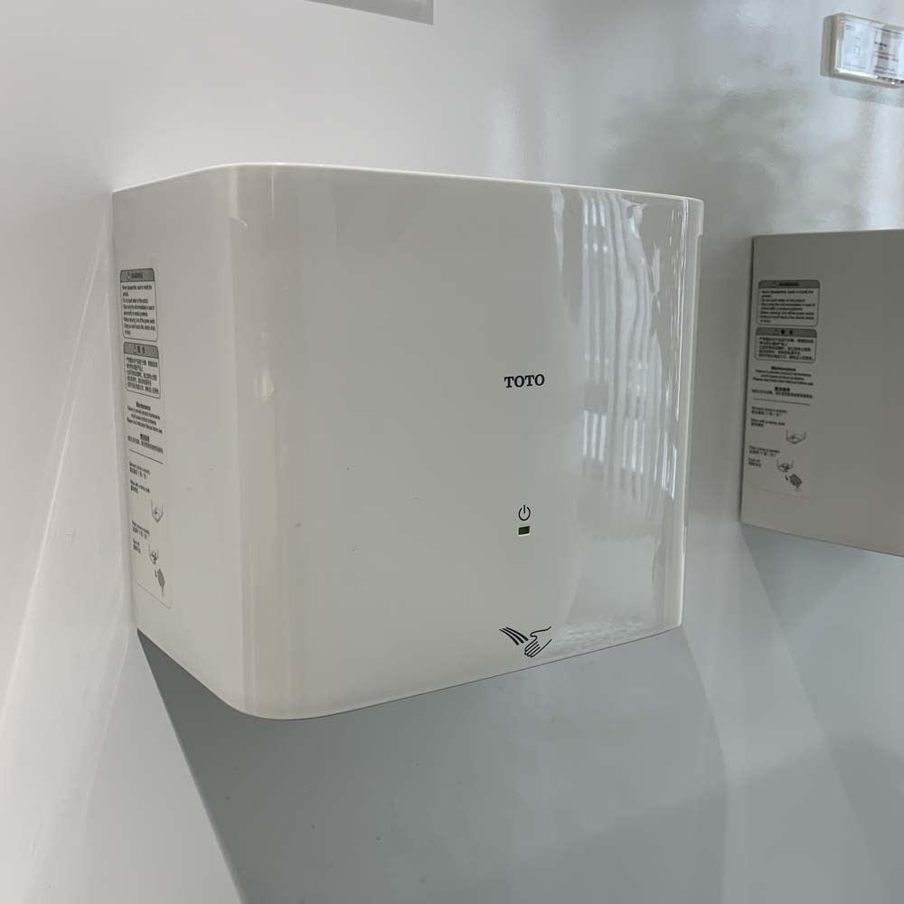 Máy sấy tay Toto TYC322WF