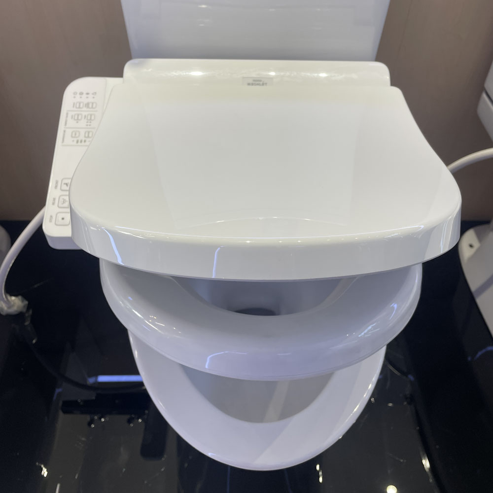 Nắp bồn cầu thông minh TOTO TCF23710AAA (W18) Washlet C2 cơ bản