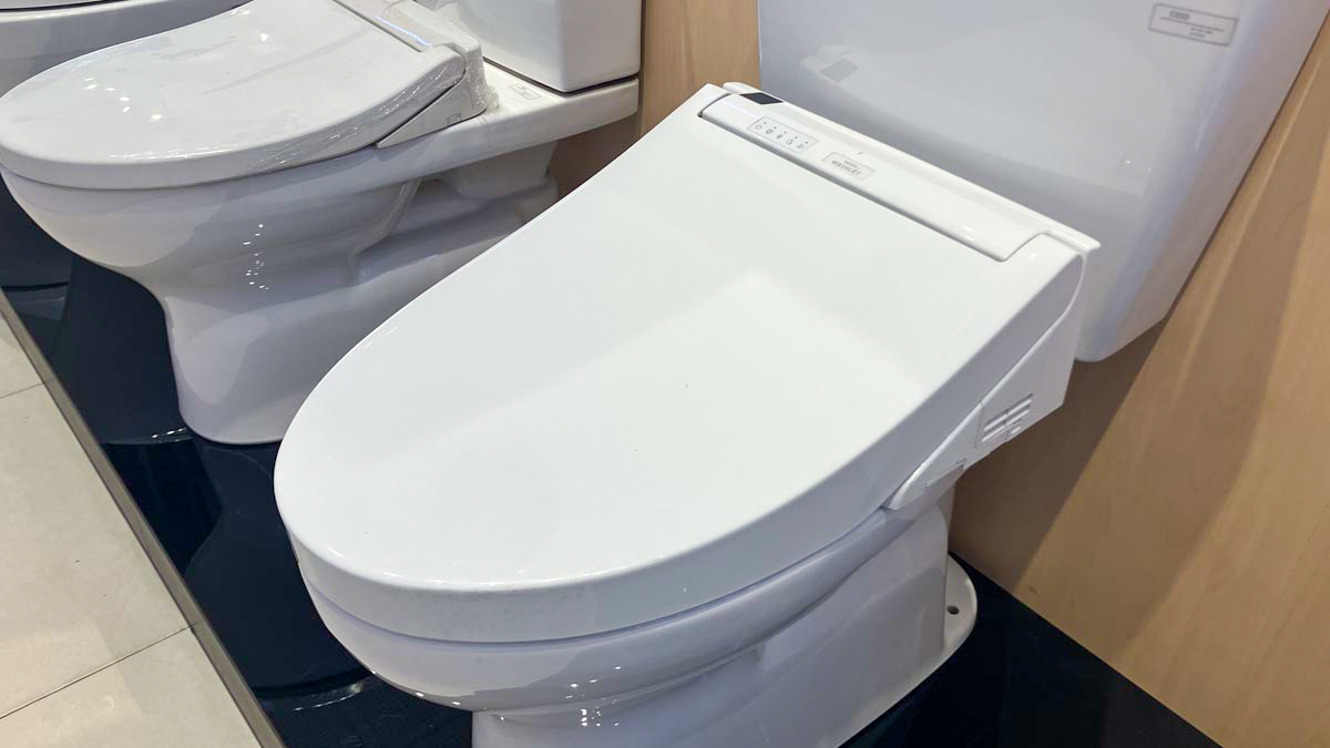 Nắp bồn cầu thông minh Washlet C5 TOTO TCF24410AAA (W14)