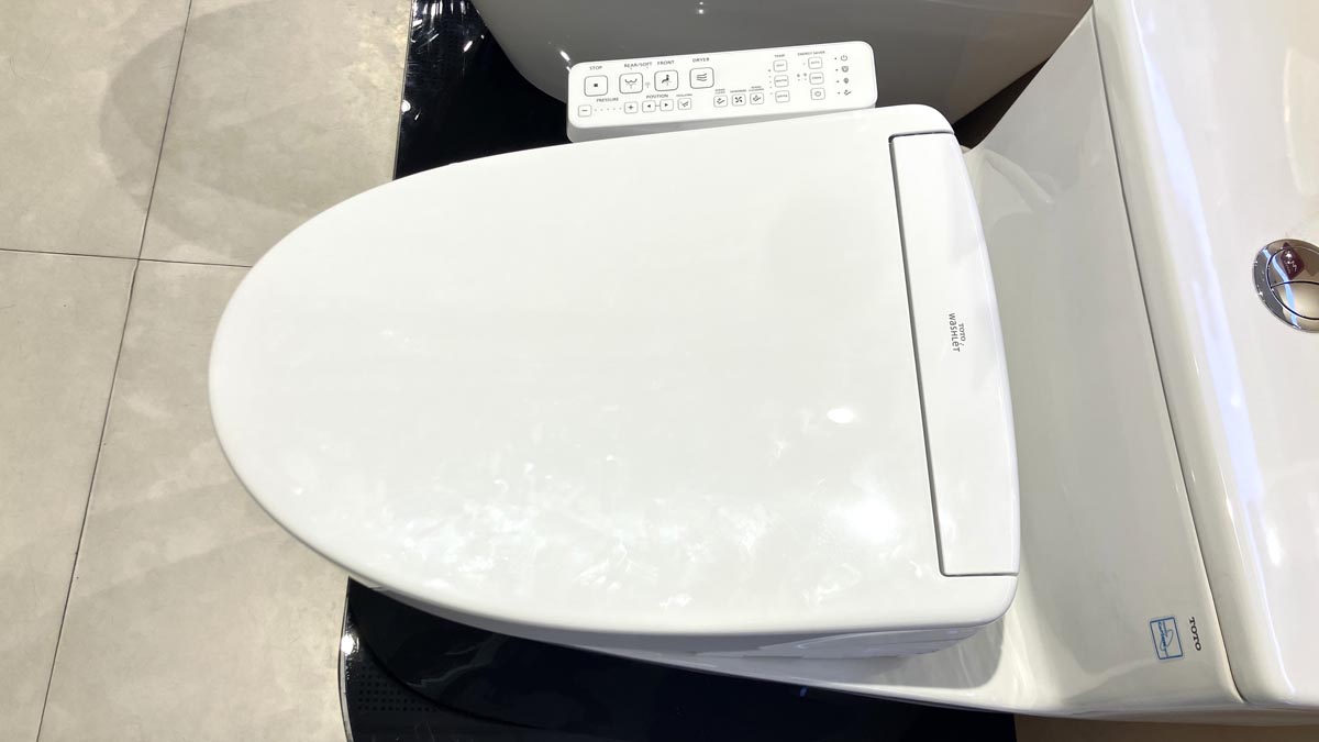 Nắp bồn cầu thông minh Washlet S2 TOTO TCF33461GAA (W24)
