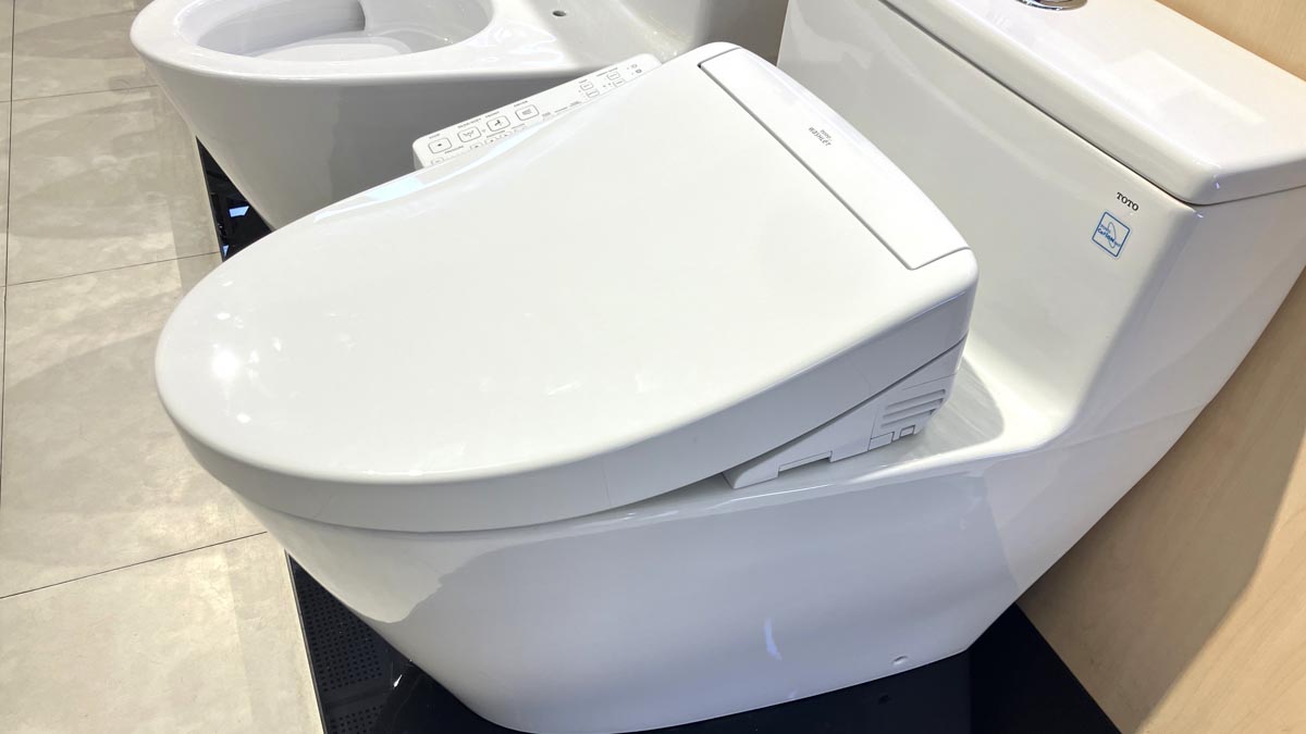 Nắp bồn cầu thông minh Washlet S2 TOTO TCF33461GAA (W24)