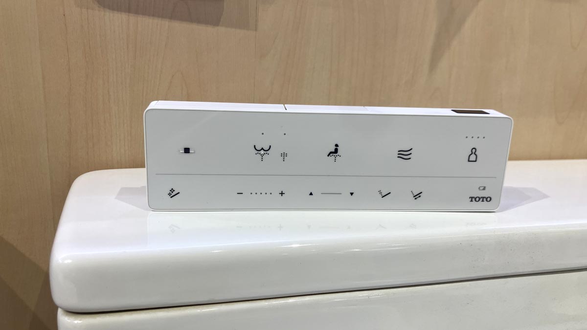 Nắp bồn cầu thông minh Washlet S5 TOTO TCF34461GAA (W25)