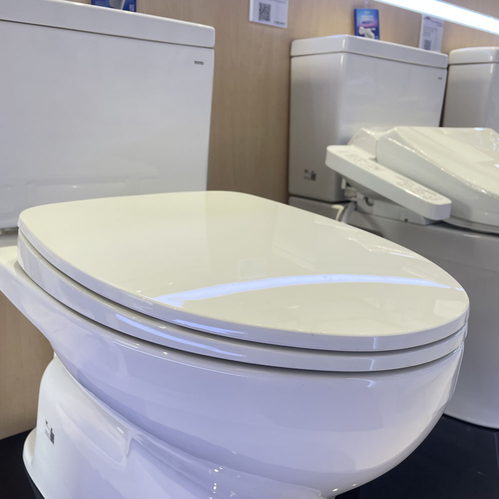 Nắp bồn cầu đóng êm TOTO TC395VS (T10)