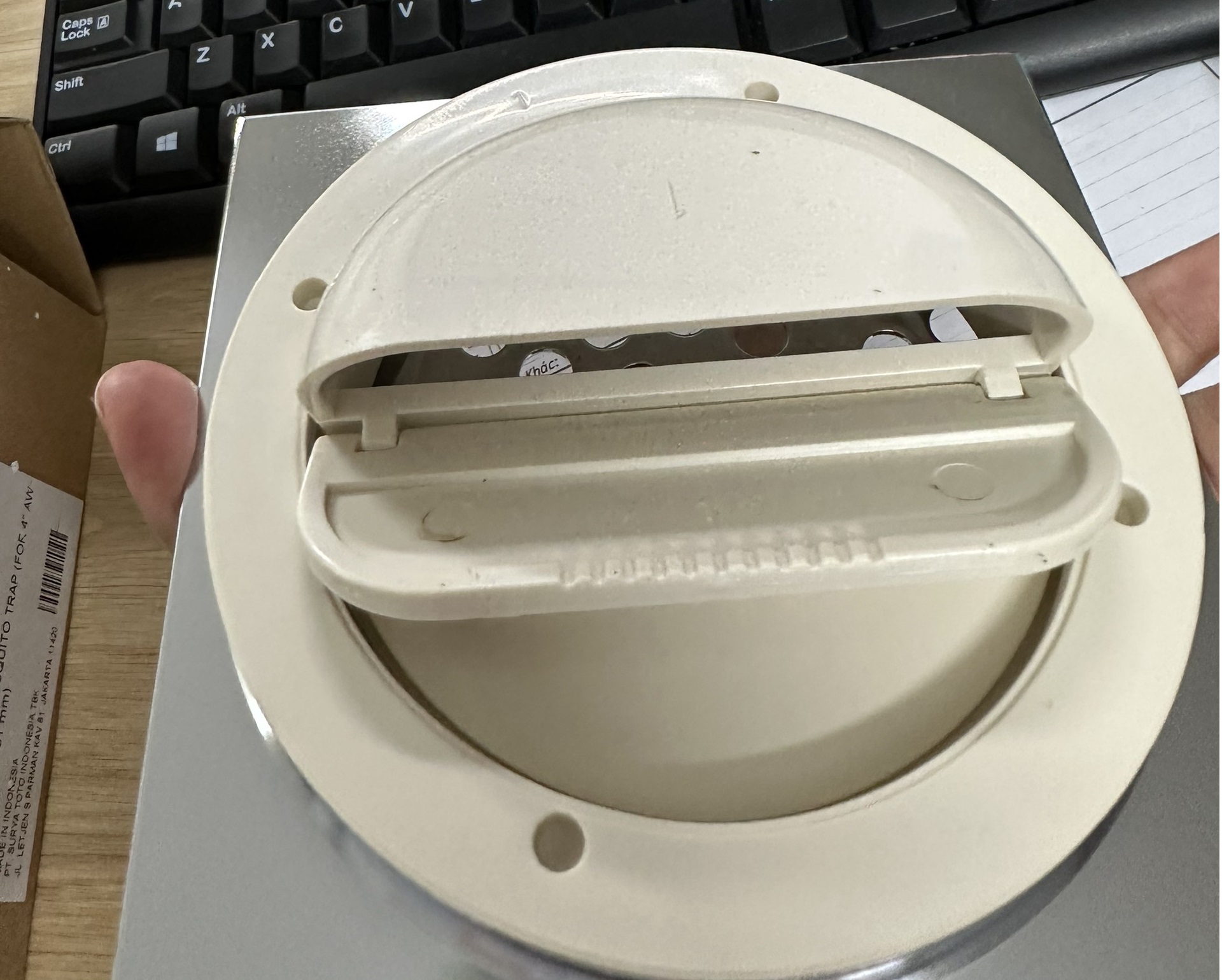 Ga thoát sàn TOTO TX1CV2 13x13cm ø116