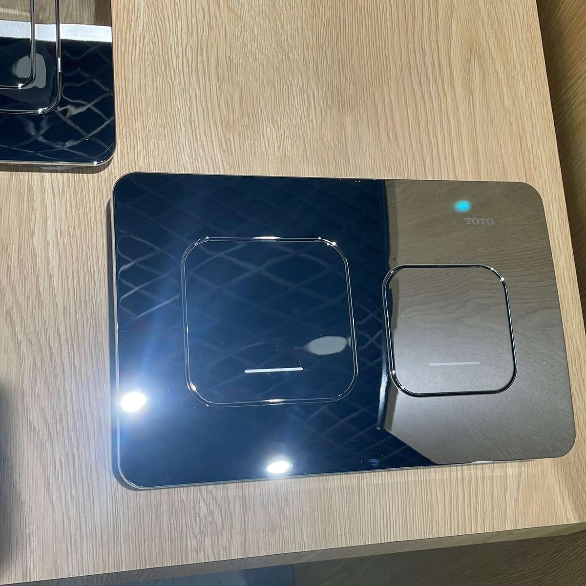 Mặt nạ xả nhấn TOTO HMB003CPR-2