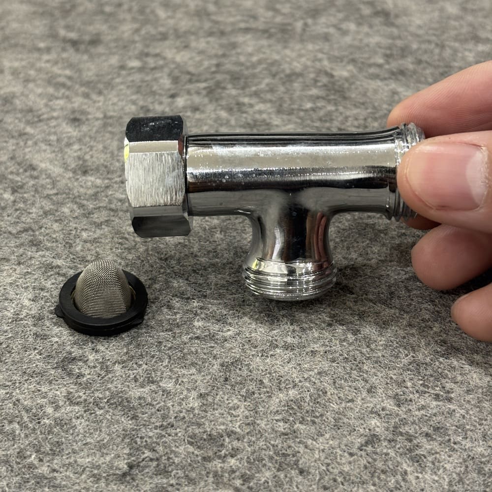 Đầu nối chữ T chia 2 đường nước TOTO HTHX58