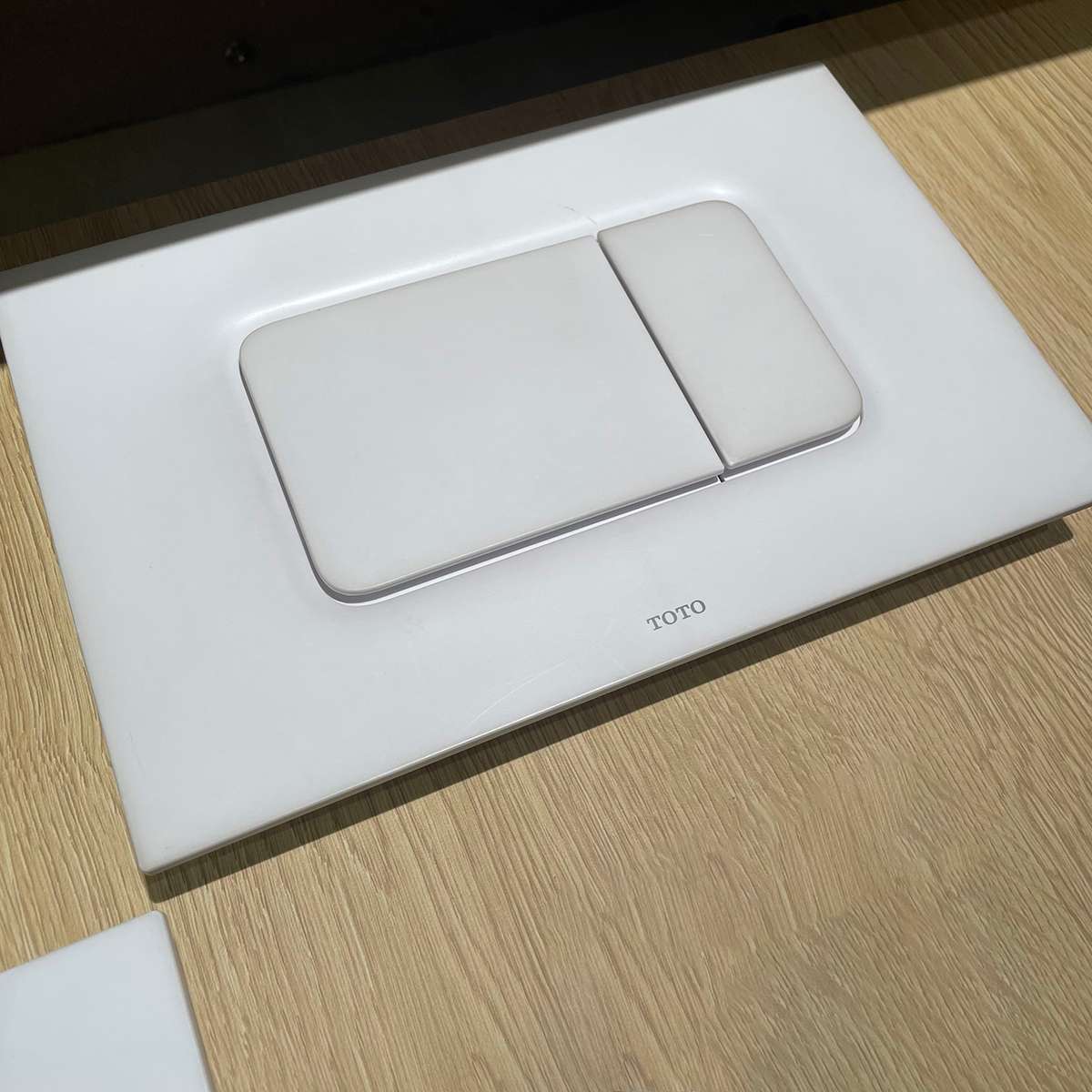 Nắp đậy nút xả TOTO MB170P