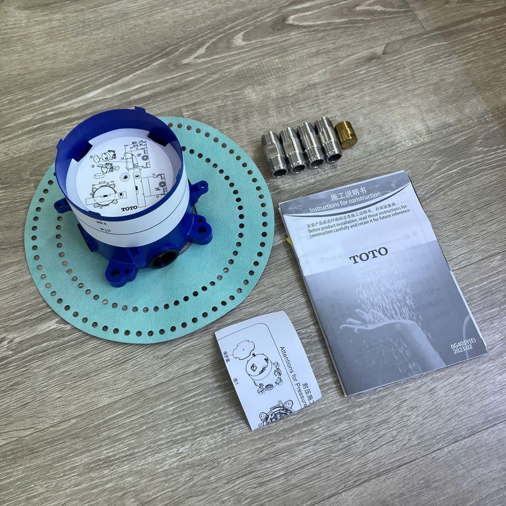 Phụ kiện âm tường TOTO TBN01001B