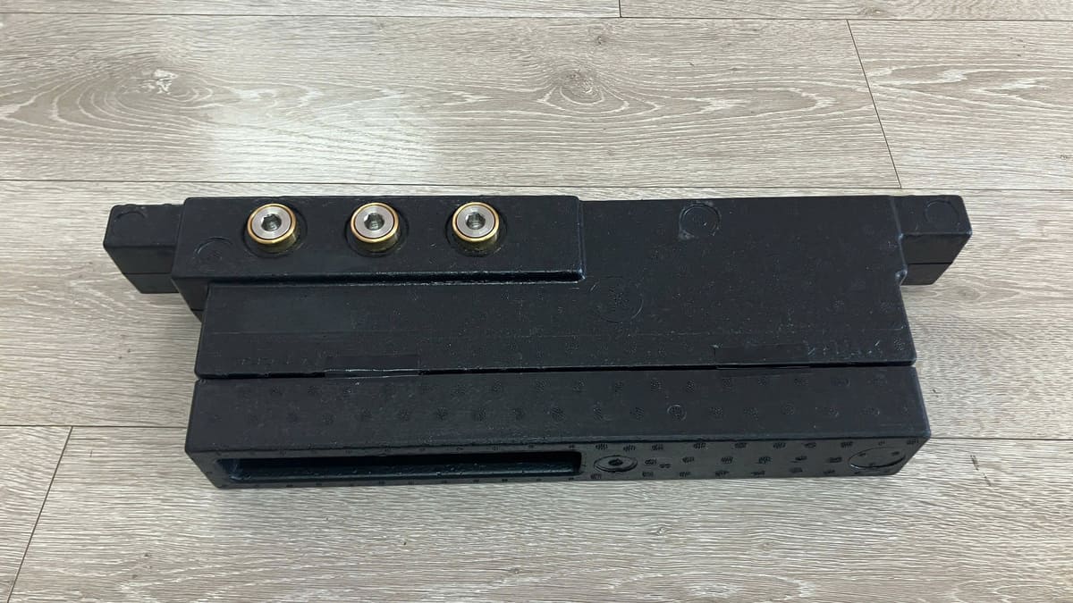 Phụ kiện âm tường TOTO TBN11DC0A (3 đường nước ra)