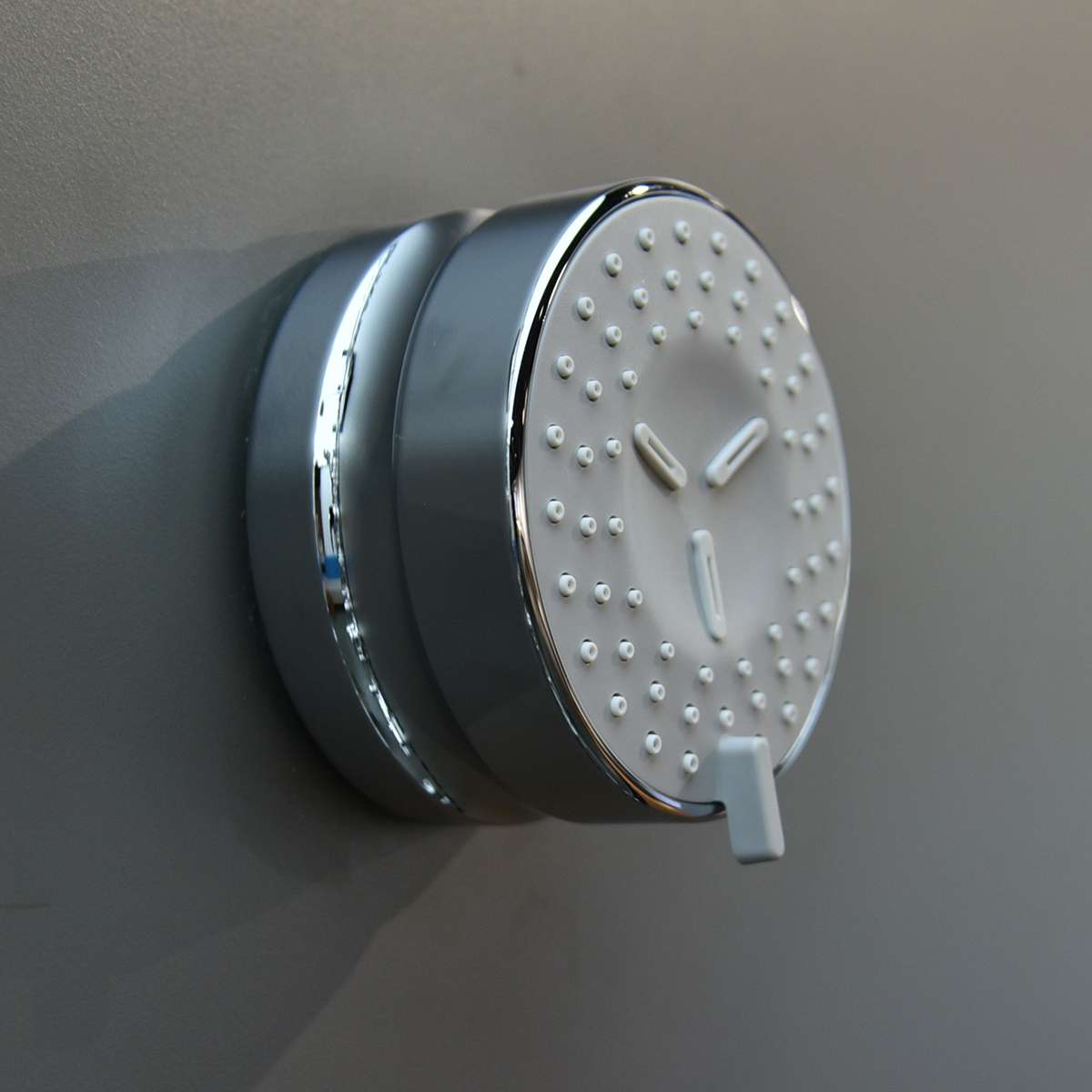 Đầu phun sen TOTO TBW07017A âm tường dòng L loại tròn 2 chế độ