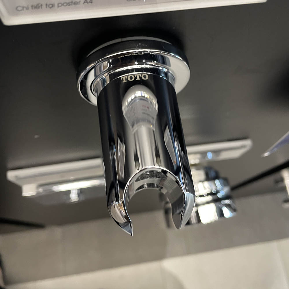 Gác sen kèm cút nối tường TOTO TBW07021A dòng G dáng tròn