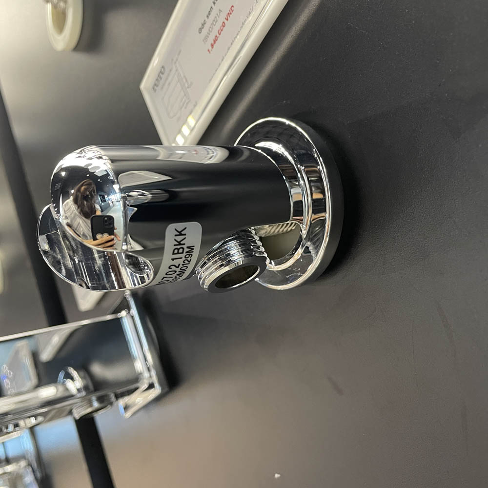 Gác sen kèm cút nối tường TOTO TBW07021A dòng G dáng tròn