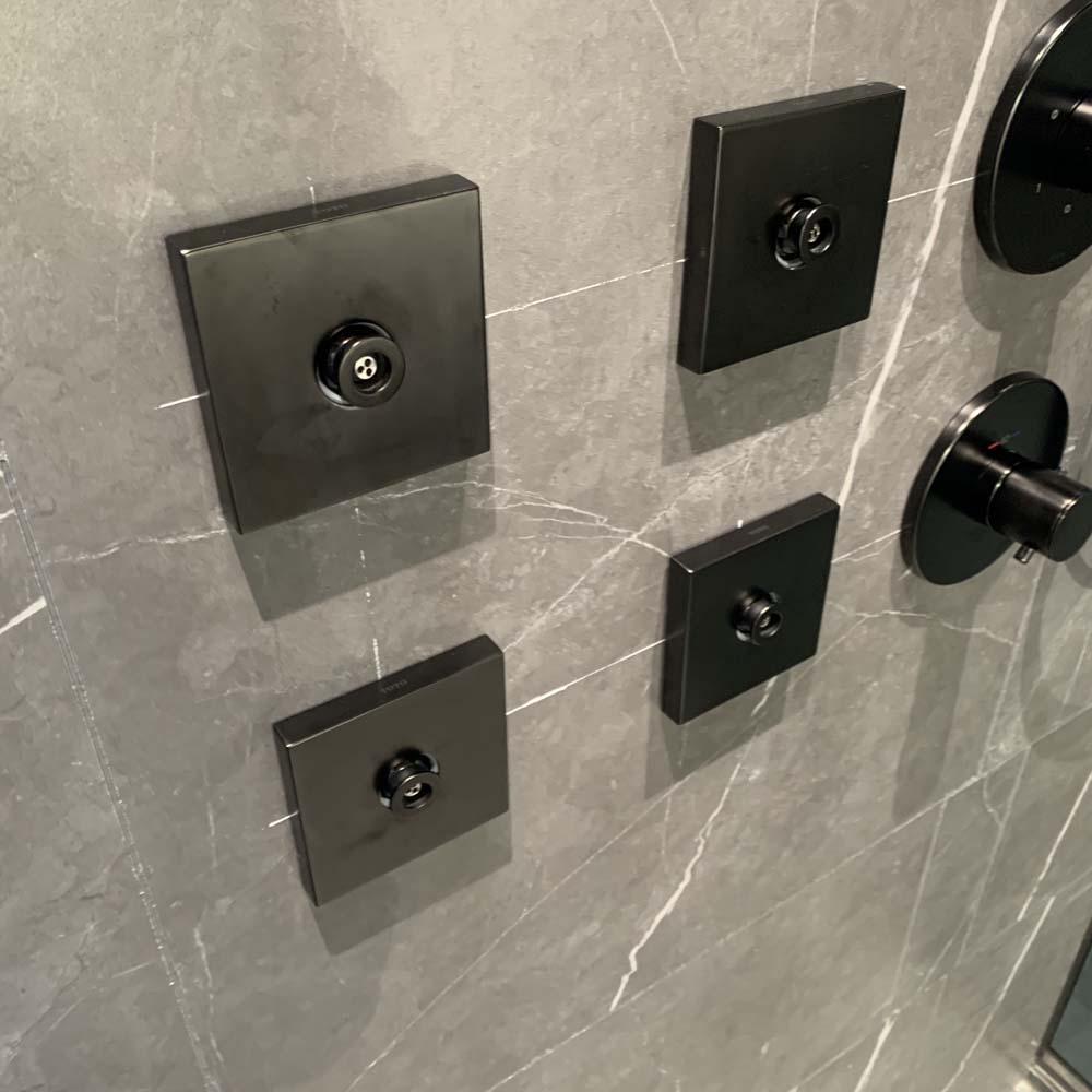 Đầu phun sen TOTO TBW08008A âm tường dòng G loại vuông 1 chế độ