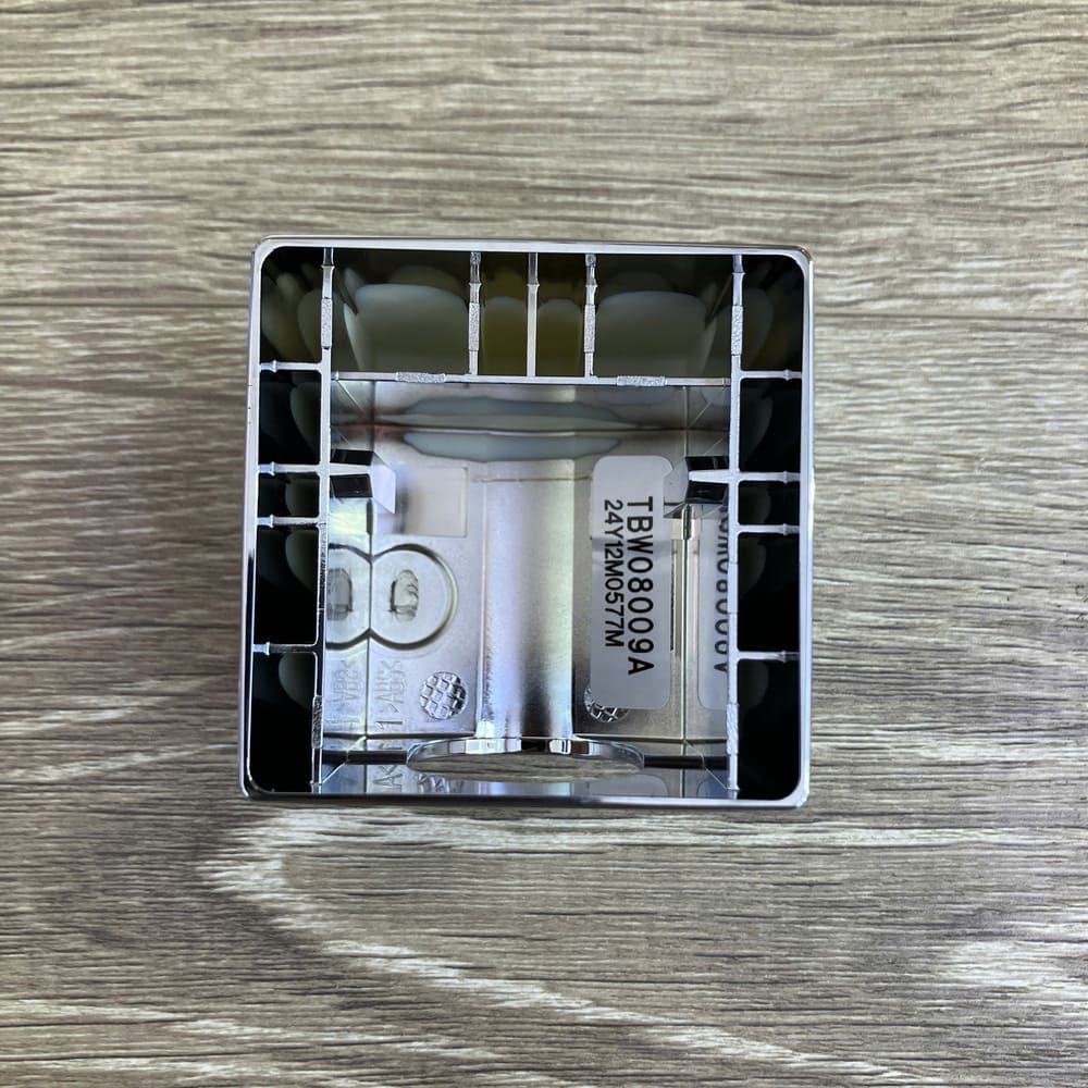 Cút nối tường TOTO TBW08009A dòng G dáng vuông