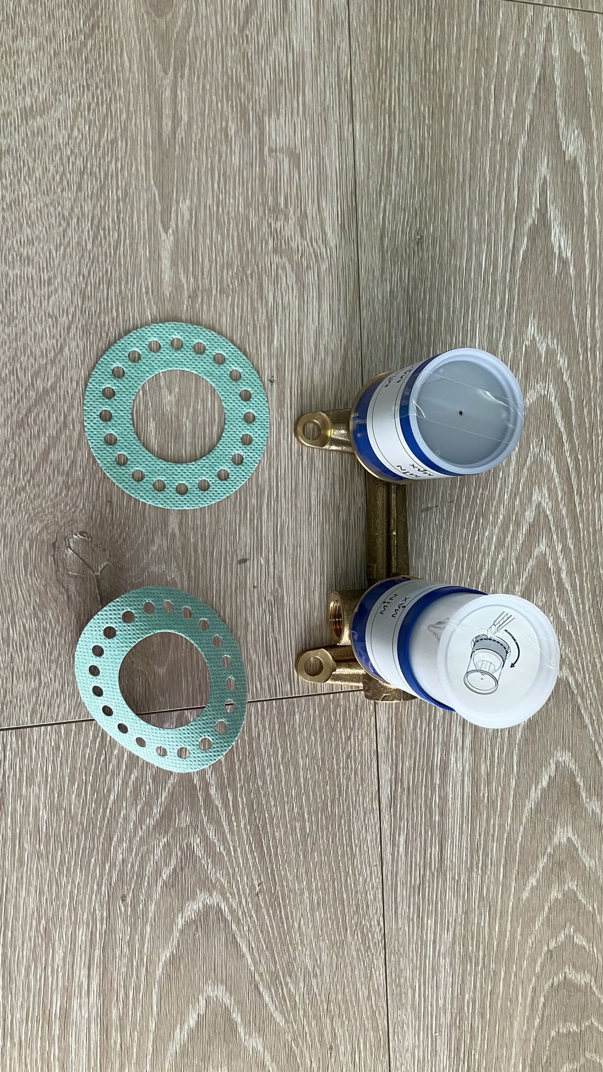 Bộ trộn nóng lạnh âm tường TOTO TLS01309B1